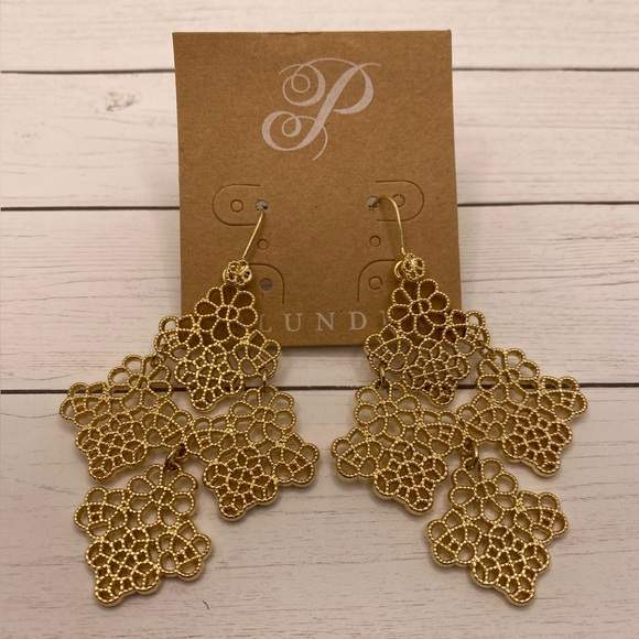 Plunder Gold Floral Dangle Earrings - Picture 1 of 1